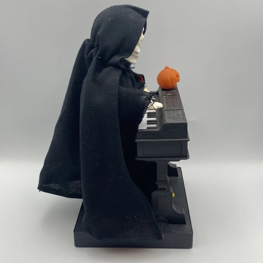 Grim Reaper at His Organ 1995 Gemmy Industries with Box Fully Working VTG Piano